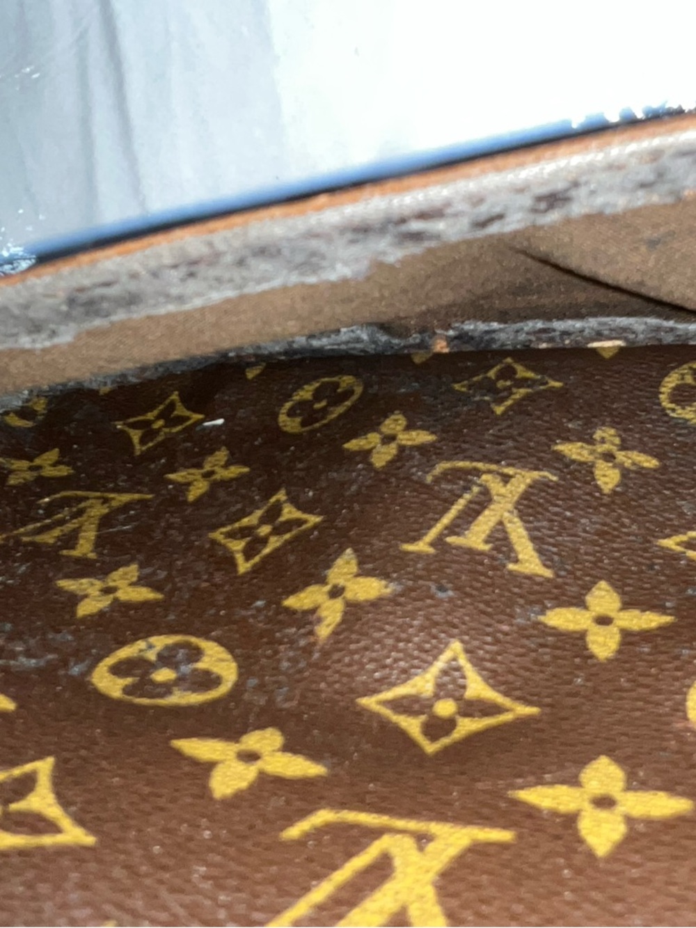 Louis Vuitton Toiletry Pouch could be just a project piece - Picture 16 of 16